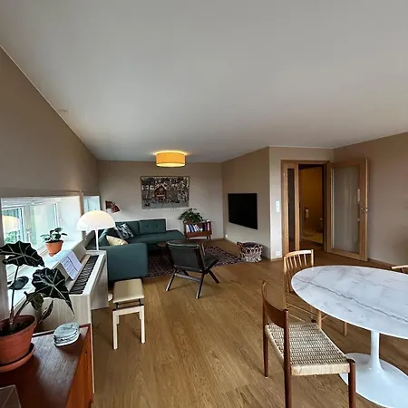 Sunset Penthouse With A Large Terrace & Fjord View Lägenhet